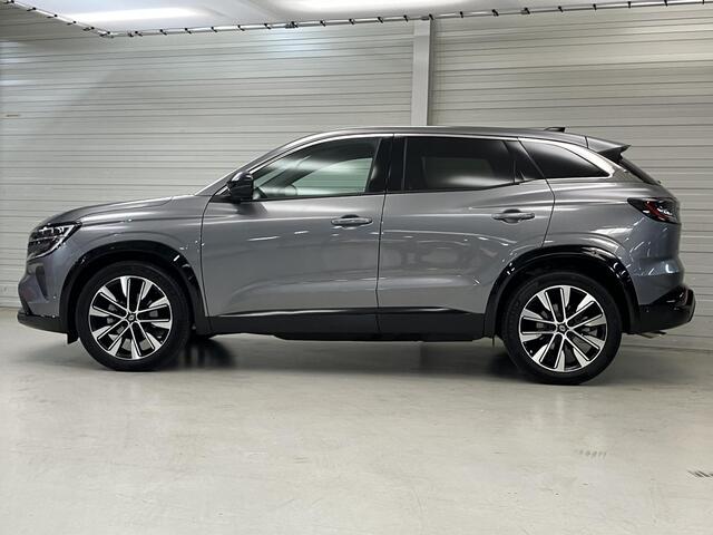 Renault Austral 1.3 mild hybrid 160 X-Tronic techno Automaat / Trekgewicht 1.800 kg / Achteruitrijcamera / Stuur-, stoel- en voorruitverwarming / Navigatie / Apple Carplay Android / 19" LM wielen /