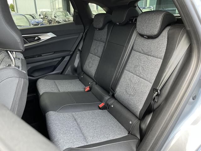 Renault Austral 1.2 E-Tech full hybrid 200 techno | Direct uit voorraad leverbaar! | All-season banden & Pack Look | Camera