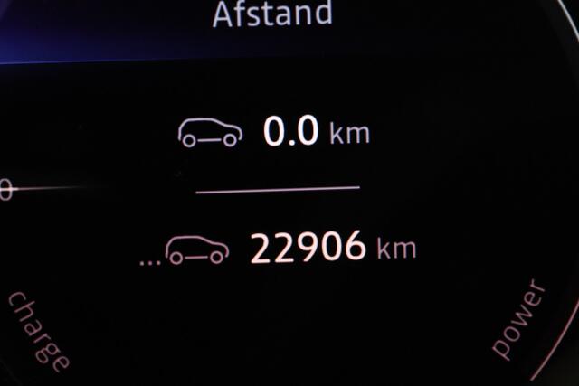 Renault Austral 200pk E-Tech full hybrid iconic esprit Alpine Automaat Harman Kardon | 360° Camera | Adapt. Cruise | Stoel-/stuur-/voorruitverw. | Trekhaak