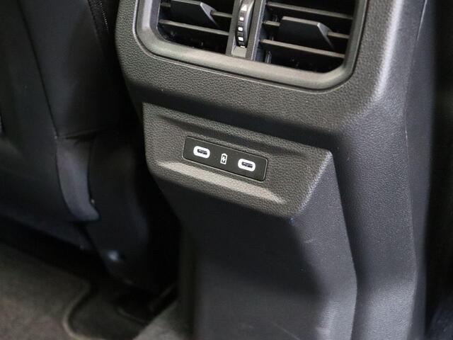 Renault Austral E-Tech full hybrid 200pk Iconic | Stoel & Stuur en Vooruit verwarming | Stoelmassage |