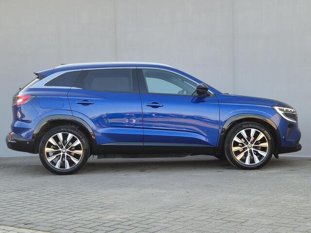 Renault Austral 1.3 mild hybrid 160 techno Automaat / Pack Solid / Trekgewicht 1800 kg / Panoramadak / Apple Carplay Android Auto / Elektrische achterklep / Stuur-, Stoel en Voorruit verwarming / Achteruitrijcamera / Keyless Entry/Start /