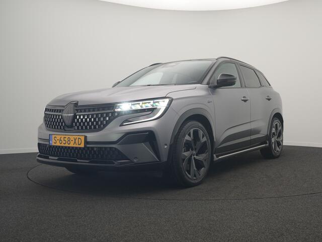 Renault Austral E-Tech Full Hybrid 200 Iconic Esprit Alpine - RIJKLAARPRIJS - Matgrijs Metallic! - Harman Kardon Audio - 360 Graden Camera - Adaptive Cruise Control - Head-Up Display - Massagestoelen - Stoel- en Stuurverwarming - Dealeronderhouden