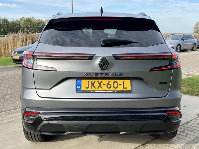 Renault Austral 1.2 E-Tech full hybrid 200 PK / 4-Control / Mat Grijs/ iconic esprit Alpine / Dealer onderhouden / Stoelverw.+ Stuurverw. / Camera 360' / 20'' LMV /