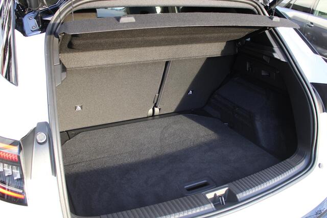 Renault Austral 1.2 E-Tech full hybrid 200 iconic esprit Alpine | 4Control | Panorama dak | Stoelmassage | 360 camera | Dodehoekdetectie | Stoelverwarming en Stuurwielverwarming