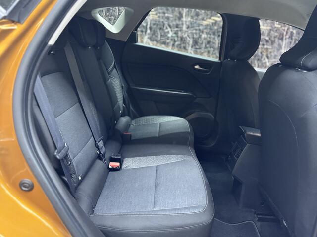 Renault CAPTUR 1.6 E-Tech Hybrid 145 Intens