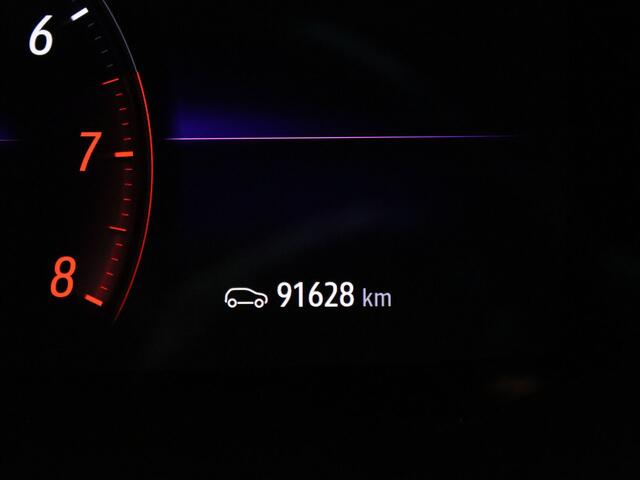 Renault CAPTUR mild hybrid 160pk R.S. Line EDC/AUTOMAAT Camera | Climate | Navi | Parksens. v+a | 18" Velgen