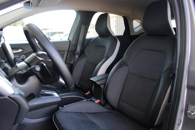 Renault CAPTUR 1.3 mild hybrid 160 techno Navigatiesysteem | Stoelverwarming | Achterruitrijcamera