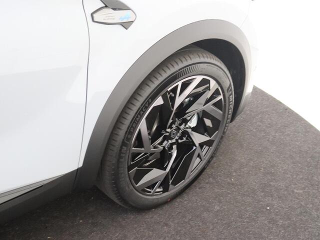 Renault CAPTUR 1.6 E-Tech full hybrid 145 esprit Alpine | Harmann Kardon | Pack winter | Adaptive cruise control | LM velgen