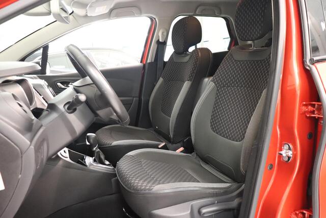 Renault CAPTUR 1.2 TCe 120 EDC Intens | Camera | Climate control| Cruise control | Navigatie | LED | Armsteun |