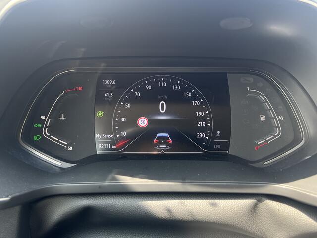 Renault CAPTUR 1.0 TCe 100 Bi-Fuel Intens / Keyless / Bose / Voorruitverw. / Cruise / Camera /