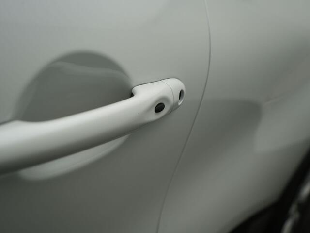 Renault CAPTUR TCe 90 Limited - RIJKLAARPRIJS - Achteruitrijcamera - Navigatiesysteem