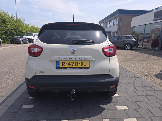 Renault CAPTUR 0.9 TCe Authentique 5 deurs, airco, cruise control, sportvelgen, trekhaak enz.
