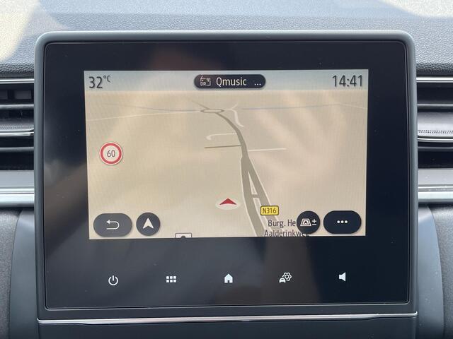 Renault CAPTUR 1.0 TCe 100 Zen / Navigatie full map / Apple Carplay & Android Auto / Parkeersensoren achter / Keyless Entry & Start / Cruise- en Climate Control / Radio