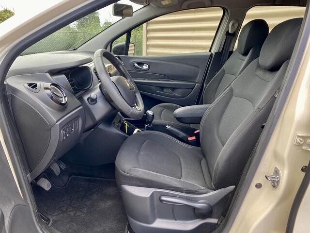 Renault CAPTUR 0.9 TCe Life | LMV, Apple carplay | Camera |