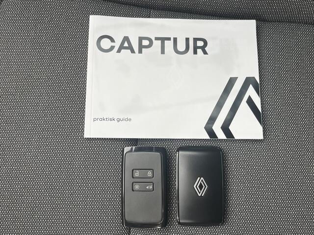 Renault CAPTUR 1.3 mild hybrid 160 techno Automaat / Pack Comfort / Navigatie via Apple Carplay of Android Auto / Achteruitrijcamera / Stuur- en Stoelverwarming / Adaptief CC / Keyless Entry/Start / Climate control / Draadloze telefoon lader /