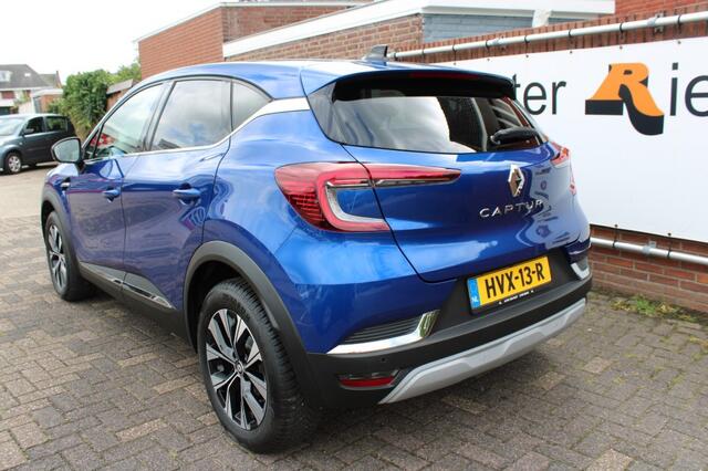 Renault CAPTUR TCe 90 pk Techno camera/multi-sense e.t.c.