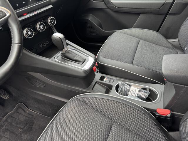 Renault CAPTUR 1.3 TCe 130 Intens/ BOSE Audio/18 inch LM velgen/Afneembare trekhaak