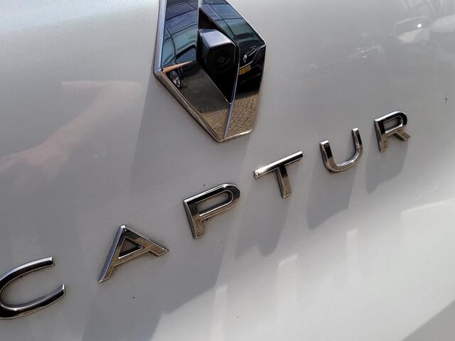 Renault CAPTUR 1.0 TCe 90 techno (Hoge instap) BOSE | Navigatie | 360° Camera | Dealer Onderhouden