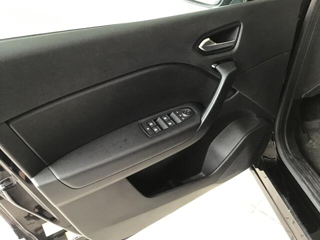 Renault CAPTUR 1.6 ET PH 160 SL E-T