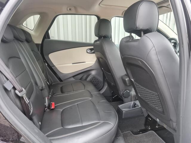 Renault CAPTUR 1.2 TCe Initiale Paris | Pano | Xenon | Camera | Dode hoek | Interesse, Proefrit? Bel of app met: 06-24 28 28 42