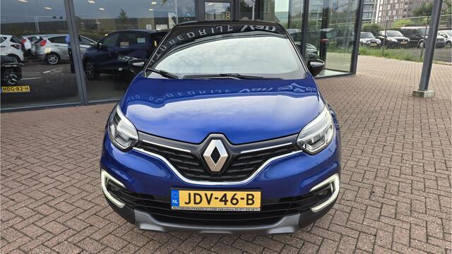 Renault CAPTUR 1.3 TCe Version S *6 Bak*Navigatie R-Link*Achteruitrij Camera*Parkeersensoren*LED*Keyless entry* BOVAG GARANTIE