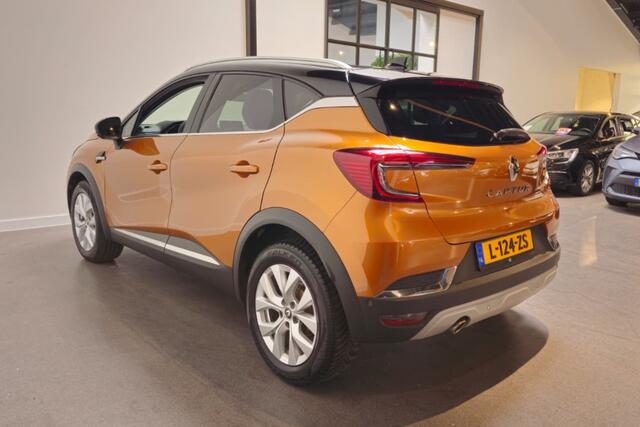 Renault CAPTUR 1.3 TCe 130 Intens Two-tone - Apple Carplay/Android Auto - Stoelverwarming - 360 Cam - Navi