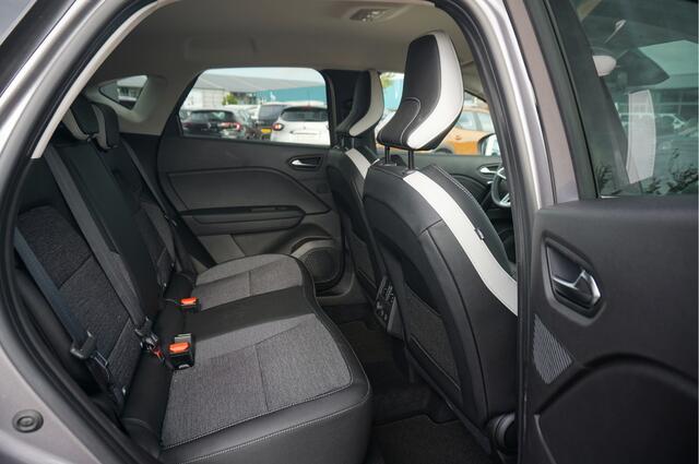 Renault CAPTUR 1.6 E-Tech Hybrid 145 Techno