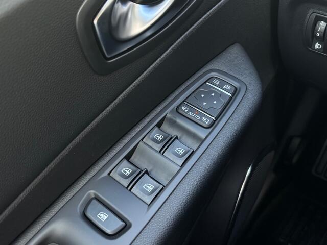 Renault CAPTUR TCe 120 EDC Automaat Intens Camera Trekhaak