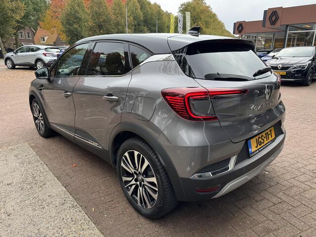 Renault CAPTUR 1.6 E-Tech plug-in hybrid 160 Initiale Paris