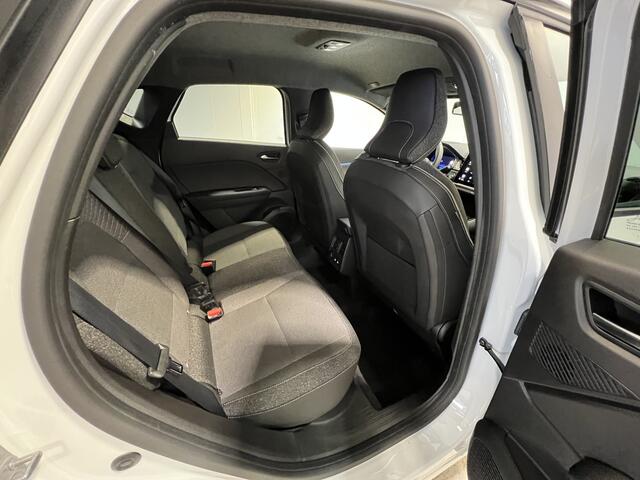 Renault CAPTUR 1.0 TCe 90 techno | Navigatie/Android/Apple Carplay | LM Velgen 18" | Achteruitrijcamera | PDC Voor en Achter | Cruise Control | Airco |