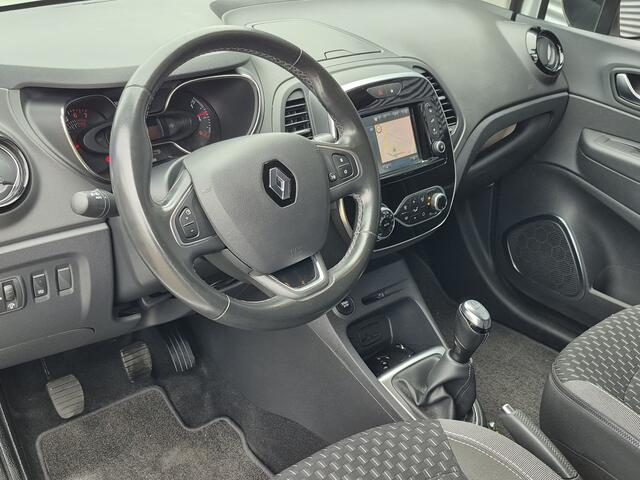 Renault CAPTUR 0.9 TCe Intens | Trekhaak | Navigatie | Parkeersensoren | Camera | Keyless Entry en Start | Park Assist |