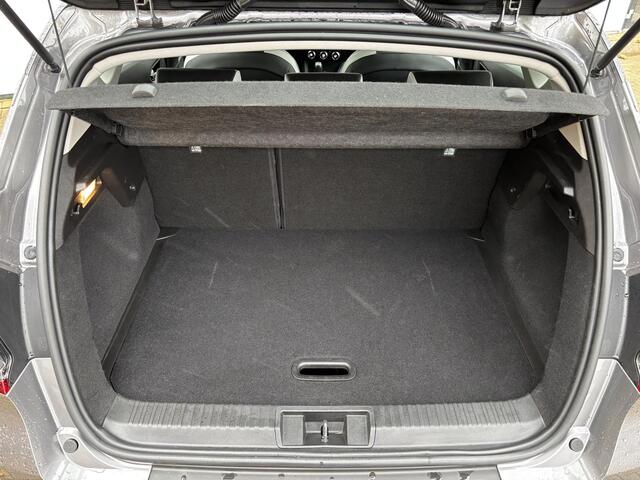 Renault CAPTUR 1.3 TCe 140 Intens | Navigatie | Automaat |