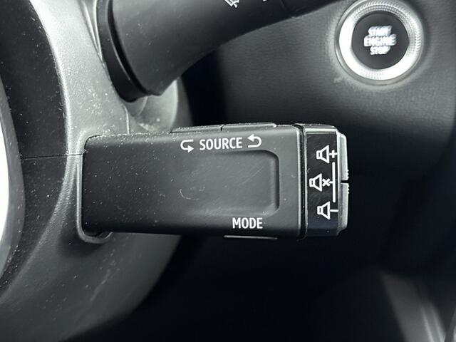 Renault CAPTUR 1.0 TCe Intens 90PK | Achteruitrijcamera | Parkeersensoren | Navigatie | Apple Carplay/Android Auto | Climate Control