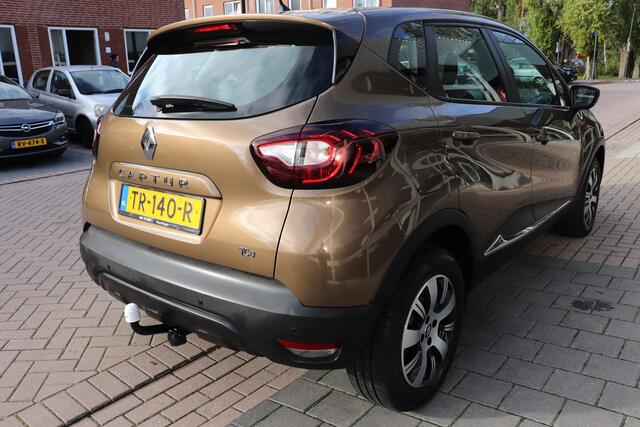 Renault CAPTUR 1.2 TCe Intens 120PK, automaat. Navigatie, trekhaak
