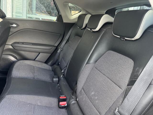 Renault CAPTUR 1.6 E-TECH HYBRIDE 160 INTENS AUTOMAAT NAVI LMV PDC