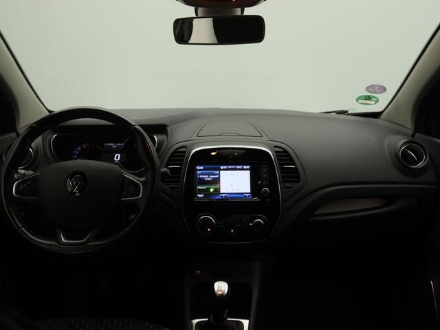 Renault CAPTUR TCe 90 Intens | Navi | Achteruitrijcamera + Parkeersensoren voor/achter | Climate Control | Trekhaak | Reservewiel | Dodehoekdetectie |