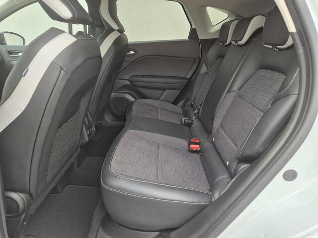 Renault CAPTUR 1.3 TCe 140 Intens Automaat / Allseason banden / Pack parking / Pack Easy Link / Trekgewicht 1500 kg / Stuur-, en Stoel verwarming / Apple Carplay Android Auto / Cruise control / Achteruitrijcamera /