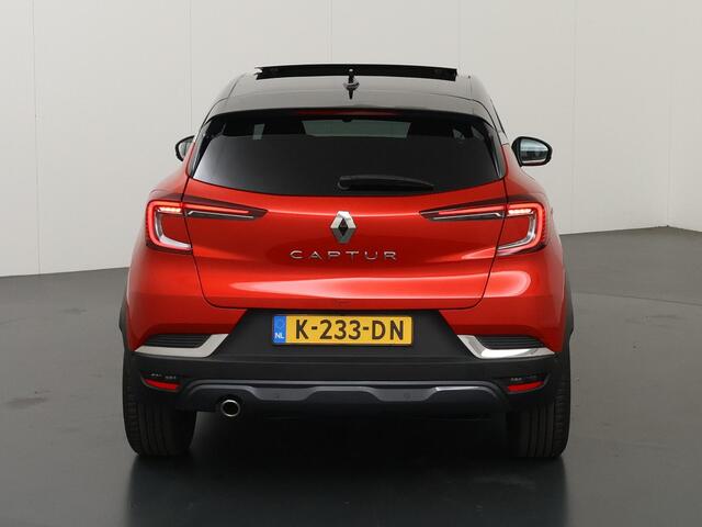 Renault CAPTUR 1.3 TCe 155 Initiale Paris | Panoramadak | Parkeercamera 360° | Stoelverwarming | Keyless Go | Bose | Cruise Control Adaptief |