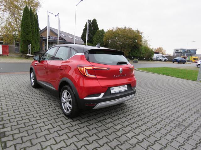 Renault CAPTUR 1.3 TCe 140 Intens AUTOMAAT,NAVI,KEYLESS,CAMERA,CLIMATE.1500KG TREKGEWICHT.11369 KM.