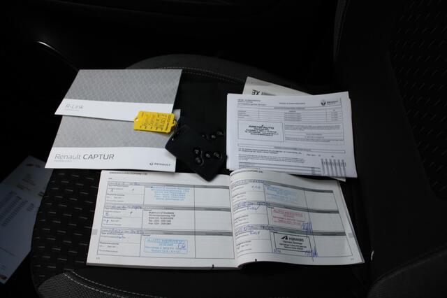 Renault CAPTUR 0.9 TCE 90pk Intens ECC/Cruise/Navi/PDC/Camera/LED/DAB