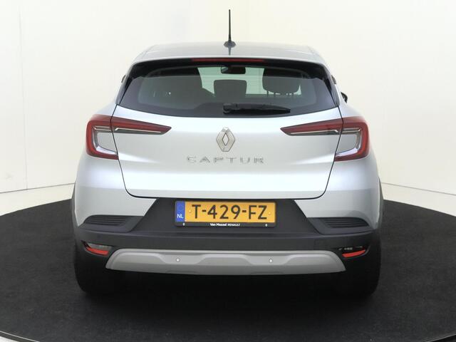 Renault CAPTUR 1.0 TCe 90 PK evolution Navigatie | Parkeersensoren Achter | Android Auto | Apple Carplay