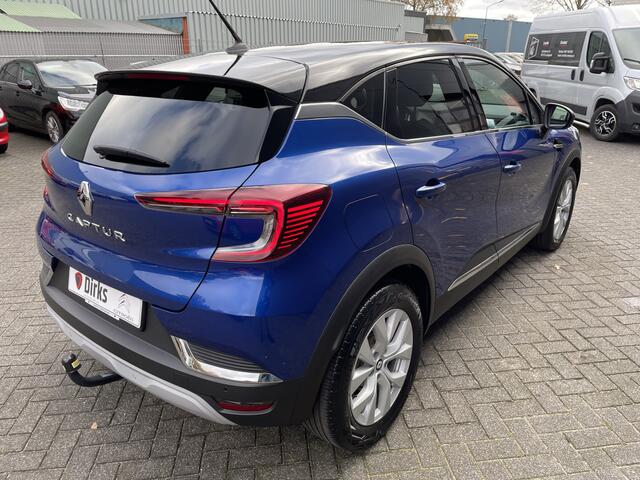 Renault CAPTUR 90pk Intens (Trekhaak - Camera - Parkeersensoren V+A - Automatische Airco - LED - Keyless Entry - Navigatie)