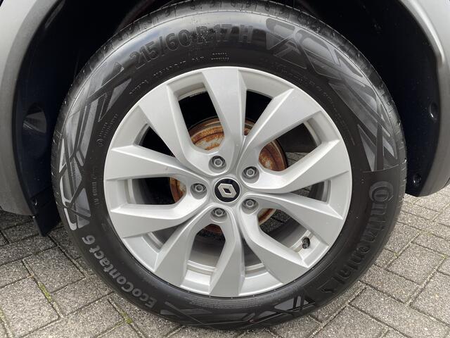 Renault CAPTUR 90pk Intens (Trekhaak - Camera - Parkeersensoren V+A - Automatische Airco - LED - Keyless Entry - Navigatie)