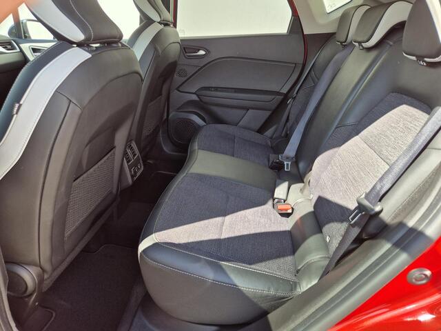 Renault CAPTUR 1.3 mild hybrid 160 techno Automaat / Pack Full Screen / Adaptief CC / Achteruitrijcamera / Stuurverwarming / Apple Carplay Android Auto / Climate control / Parkeersensoren voor en achter / trekgewicht van 1500 kg /