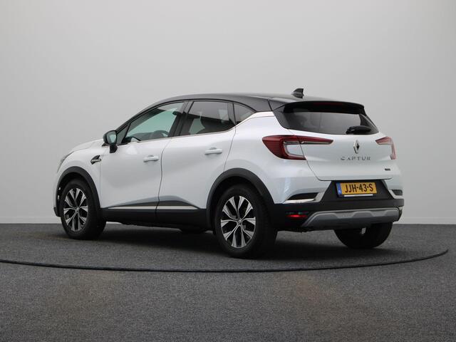 Renault CAPTUR 1.6 E-Tech Hybrid 145 Techno | Navigatie | Achteruitrijcamera | Parkeersensoren voor en achter | Climate control |