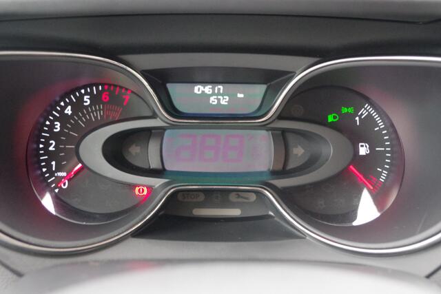 Renault CAPTUR 0.9 TCe Zen, Trekhaak, Airco, Bluetooth