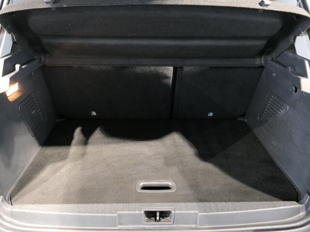 Renault CAPTUR 0.9 TCe Intens - Camera, parkeerassistent, sensor v+a