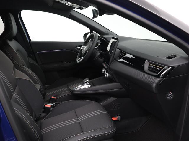 Renault CAPTUR 1.6 E-Tech full hybrid 145 E-Tech engineered | Navigatie | Apple & Android Carplay | Parkeersensoren Voor & Achter | Achteruitrijcamera | Privacy Glass | Keyless Entry | Cruise Control & Snelheidsbegrenzer |