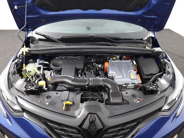 Renault CAPTUR 1.6 E-Tech full hybrid 145 E-Tech engineered | Navigatie | Apple & Android Carplay | Parkeersensoren Voor & Achter | Achteruitrijcamera | Privacy Glass | Keyless Entry | Cruise Control & Snelheidsbegrenzer |