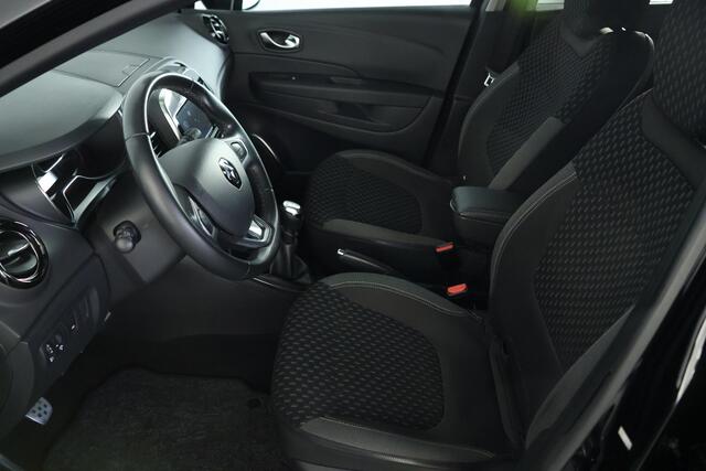 Renault CAPTUR 1.3 TCe Intens Navi / Bluetooth / trekhaak / DAB / Allseason